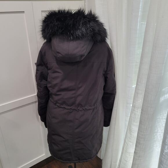 BCBGeneration Water resistant Faux Fur Trim Coat Size Large - Picture 2 of 13